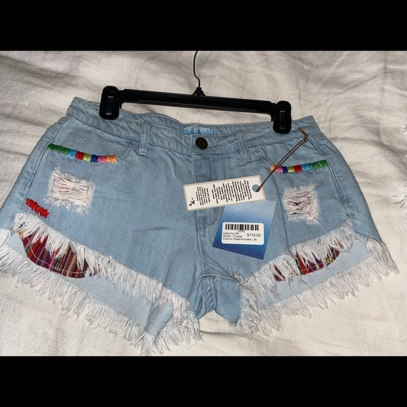 MUMU Cabo Cut Off Shorts - NWT - Picture 2 of 4